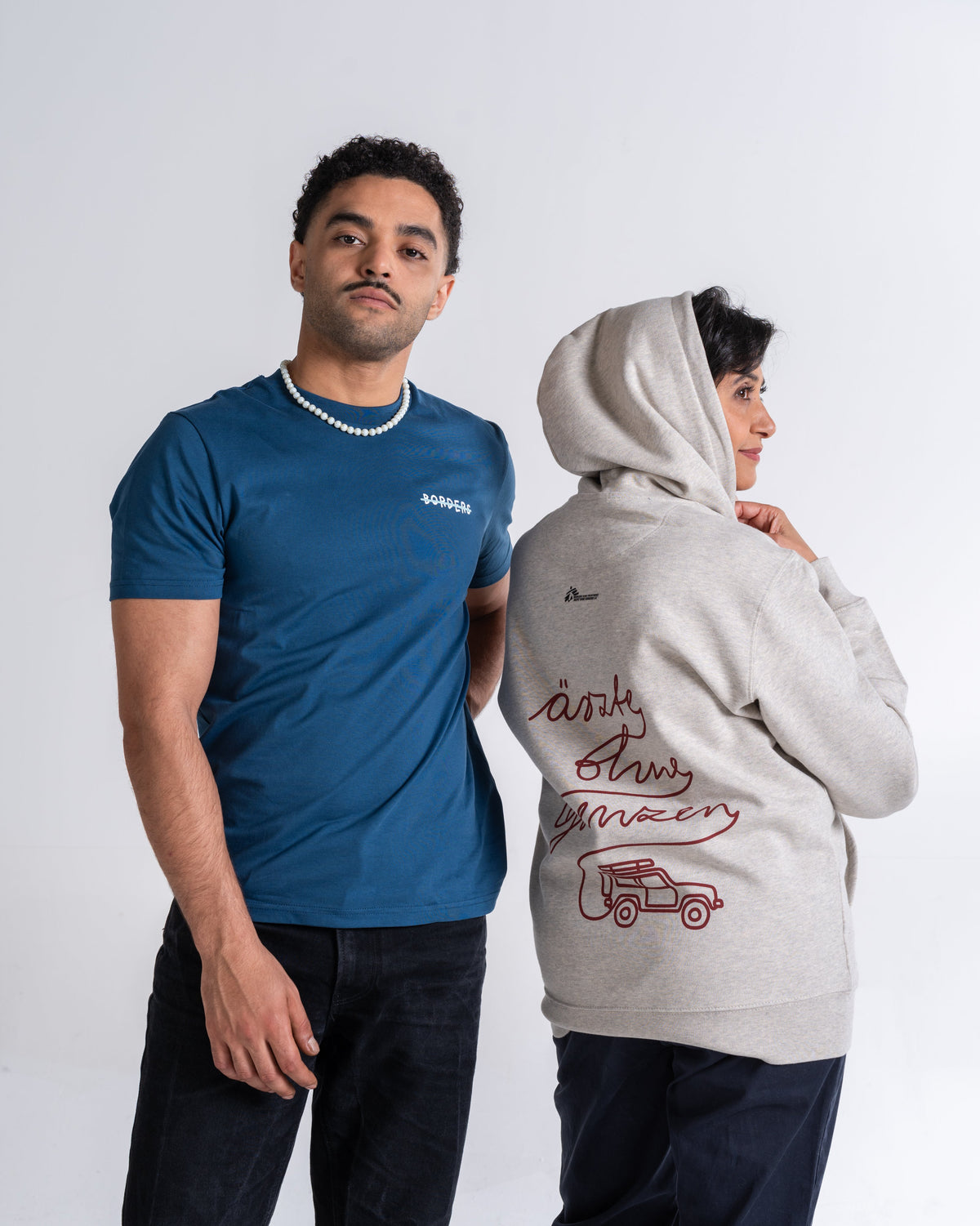 Hoodie «Unterwegs» Creme meliert im Duo getragen
