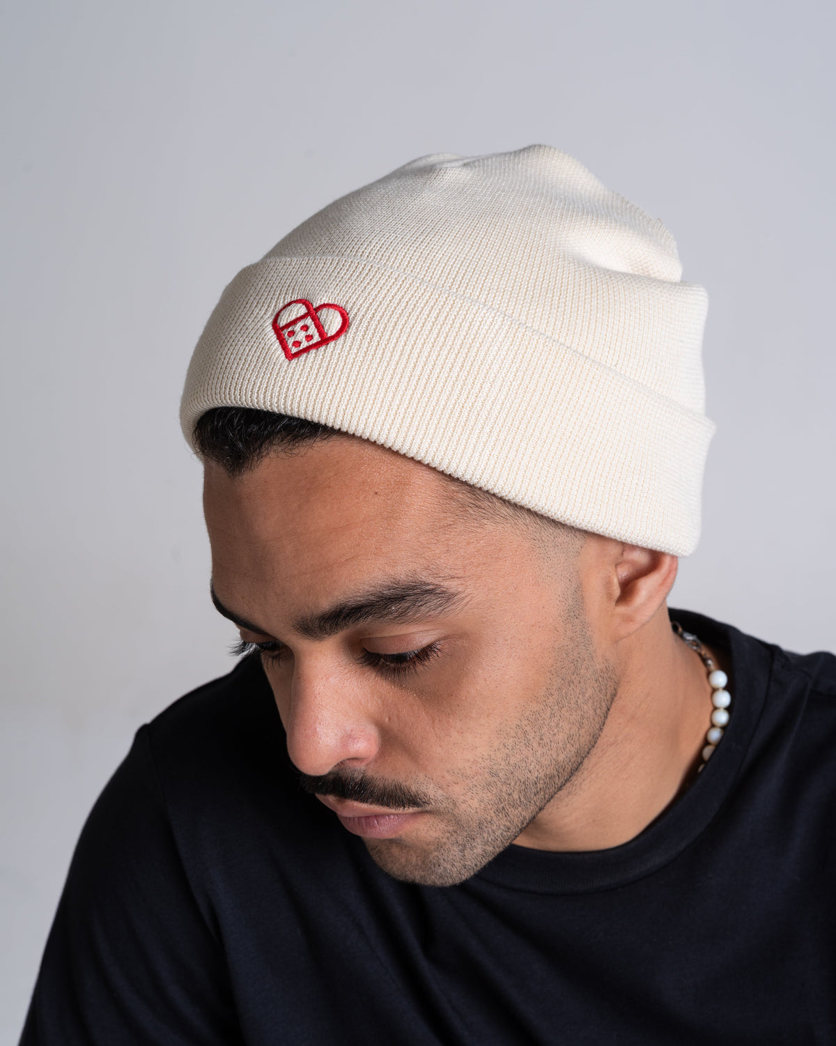 Beanie «Pflasterherz» Natur: Porträt